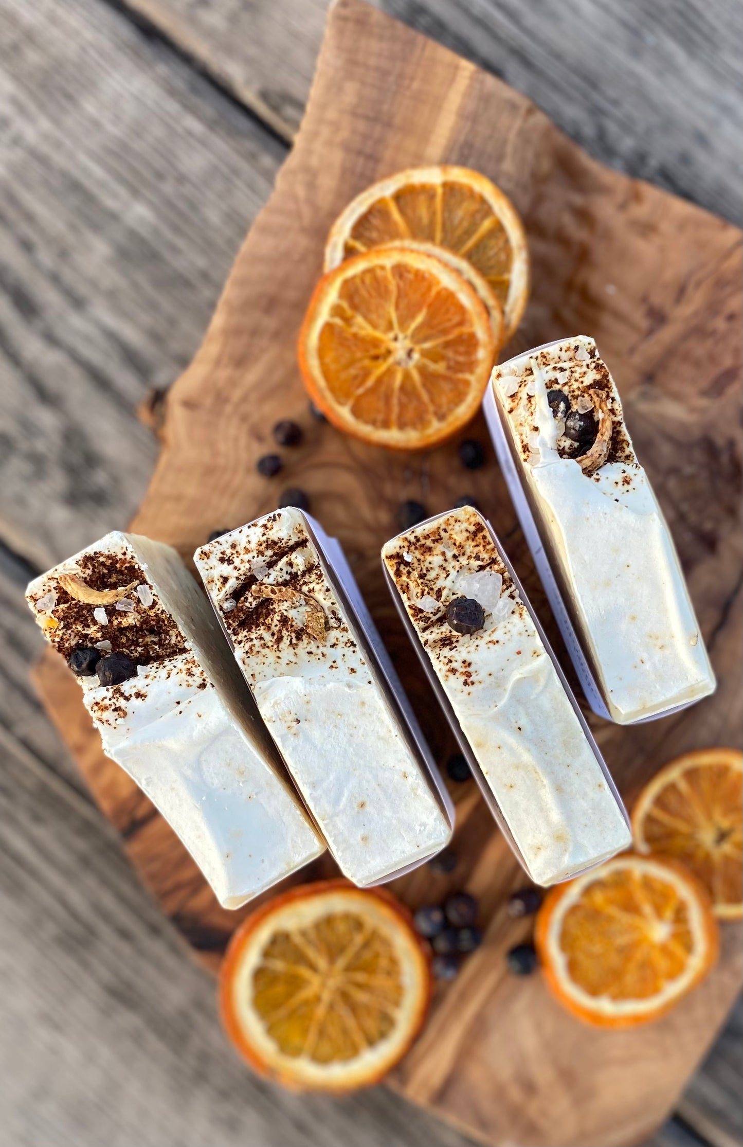 Juniper Berry & Orange Exfoliating Large Bar Soap